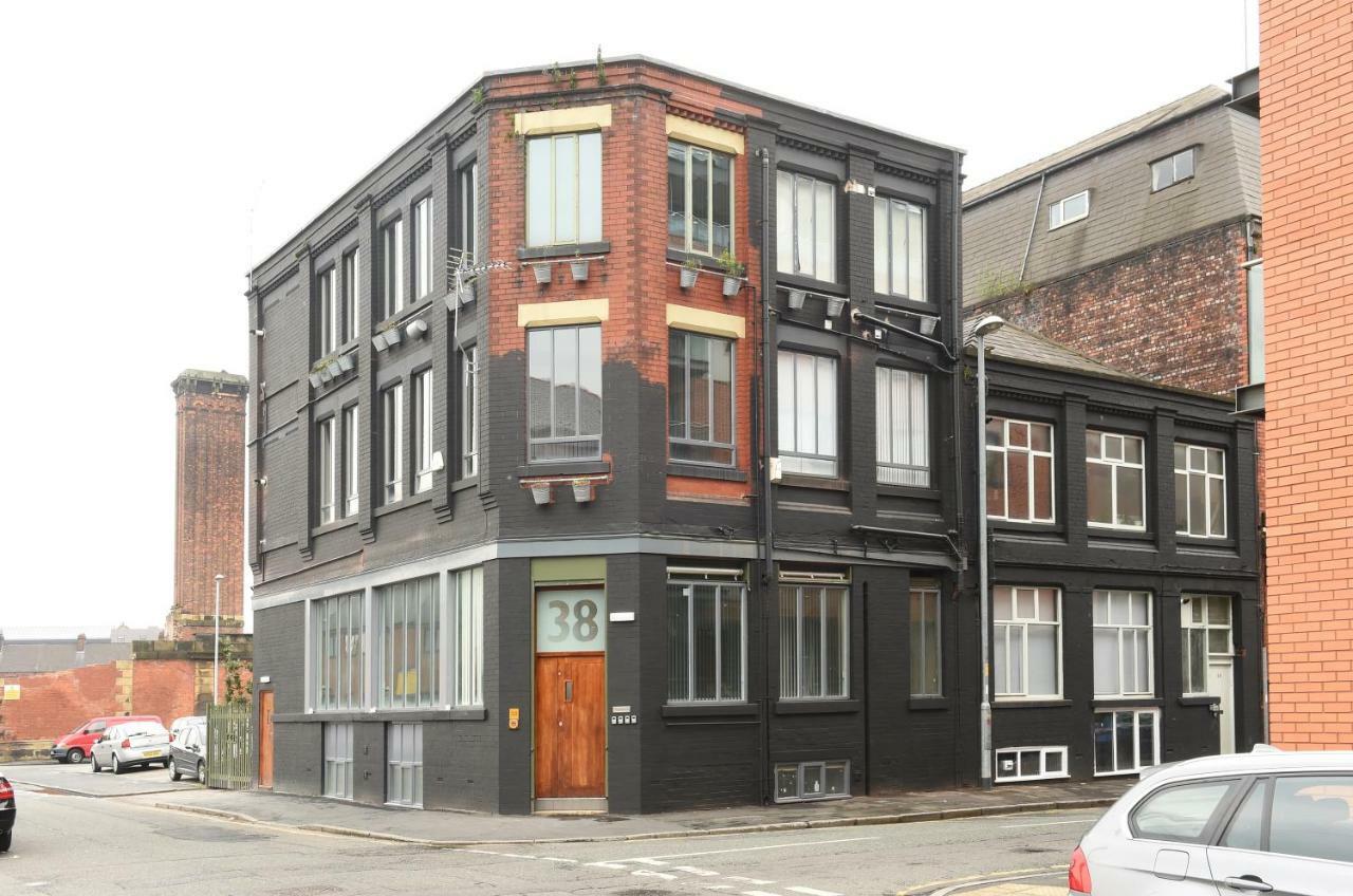 Nero Suite Sleeps Fourteen Manchester Esterno foto